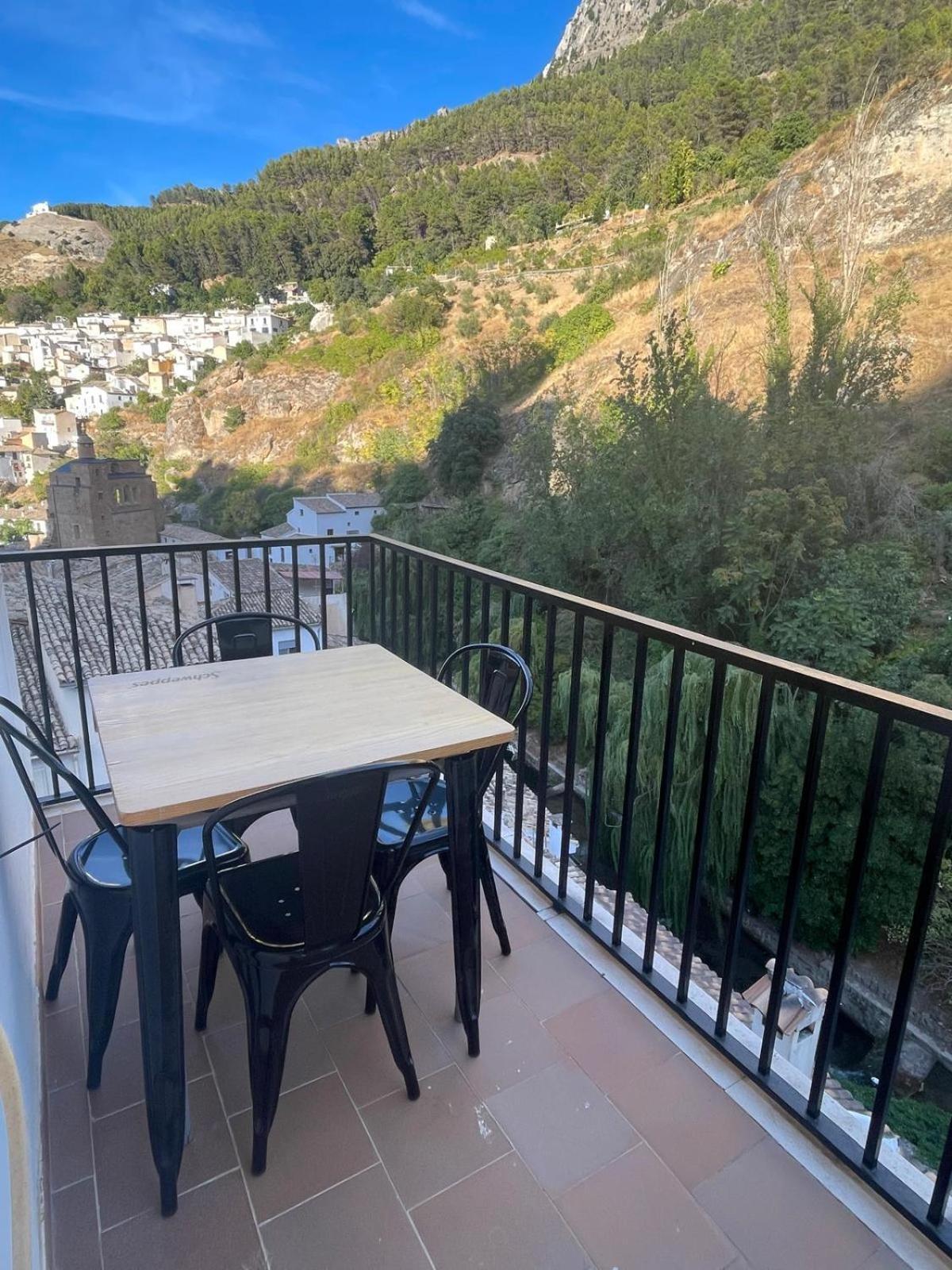 Apartamento En Cazorla Con Vistas Espectaculares Ngoại thất bức ảnh